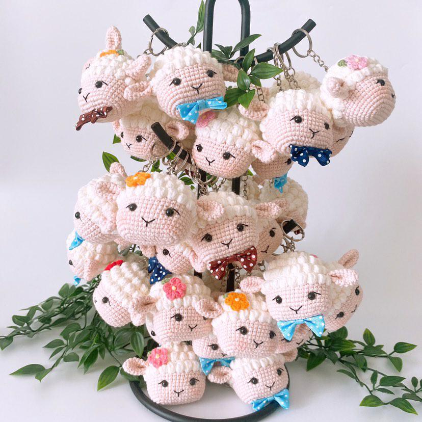Sheep Figured Hand Knitted (Amigurumi) Keychain